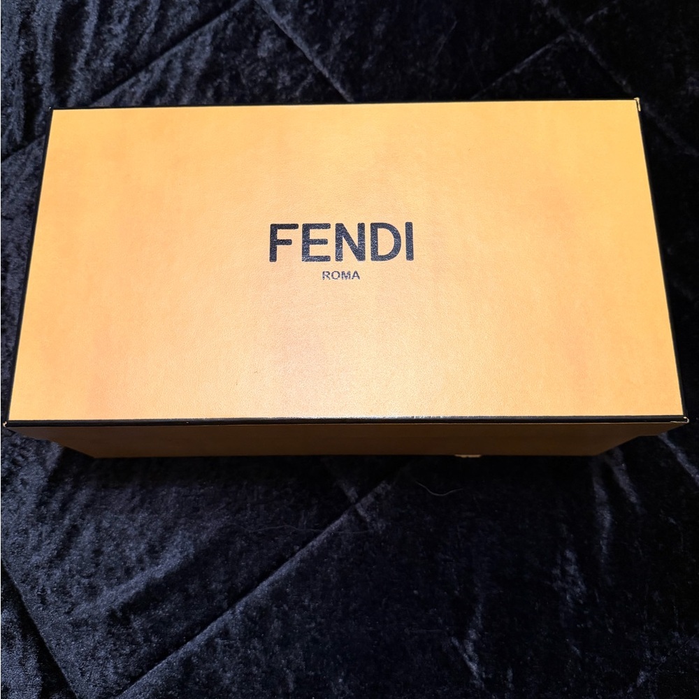 Fendi Platform Sandals - Picture 4 of 10